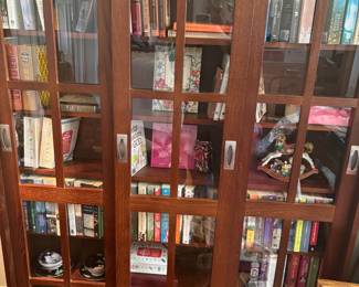 5 Tier Amish Style Bookcase with Glass Doors