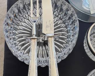 1937 Holmes and Edwards "Lovely Lady" Carving Set