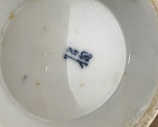 Chinese Imari Porcelain Bowl