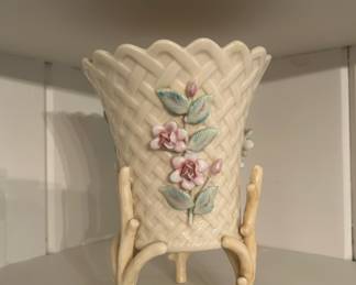 Ardalt Applied Flowers Vase - Made in Japan