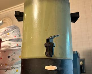 Empire Avocado Green Electric Percolator