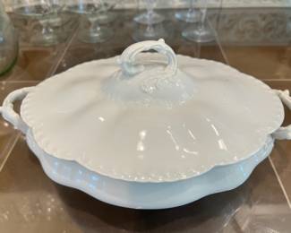 Johnson Bros Royal England Soup Tureen