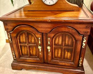 Square side table with storage