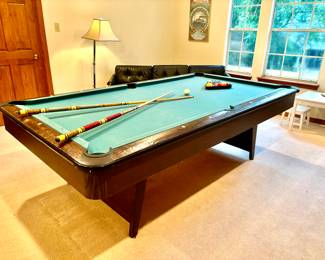 Pool table
