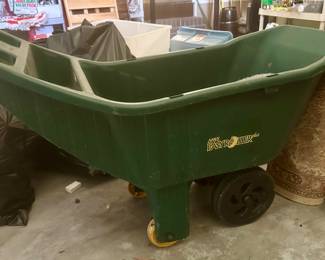 Easy Riwer Plastic Wheelbarrow