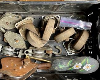 Casters & Hoists