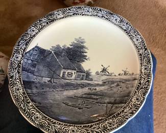 LARGE DELFT PLATE