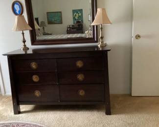 DRESSER WITH MIRROR