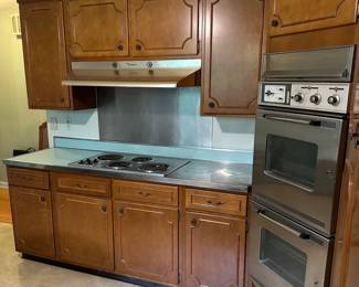 1960's Kitchen oven and stove work