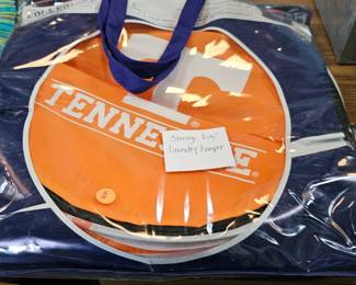 TENNESSEE LAUNDRY HAMPER