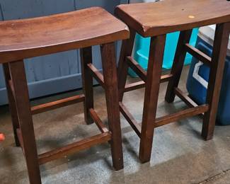 BAR STOOLS WOODEN
