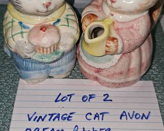 VINTAGE AVON CAT CREAMER AND SUGAR