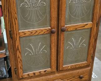 VINTAGE PIE SAFE OAK