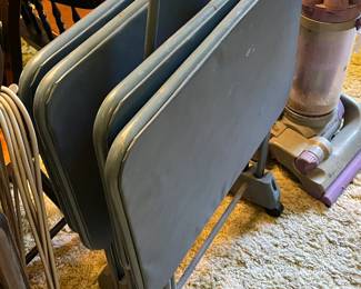 #80 Set of 4 Folding Metal Trays on Stand $30.00