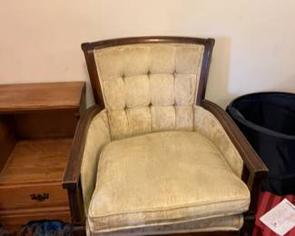#29 Wood/Cream Velvet Side Chair w/buttonback $65.00