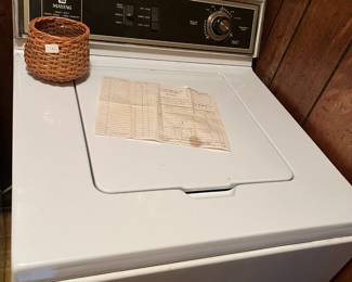 #98 Maytag - w/agitator Small Capacity Washer $50.00