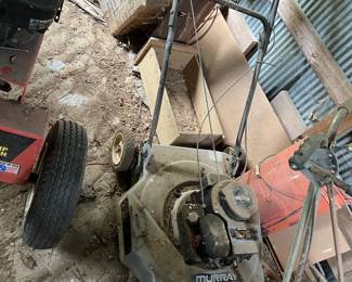 #154 Murray 22" Push Mower 3.75hp $40.00