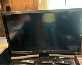 #84 TV - Den Vizio TV - 42" w/remote $65.00