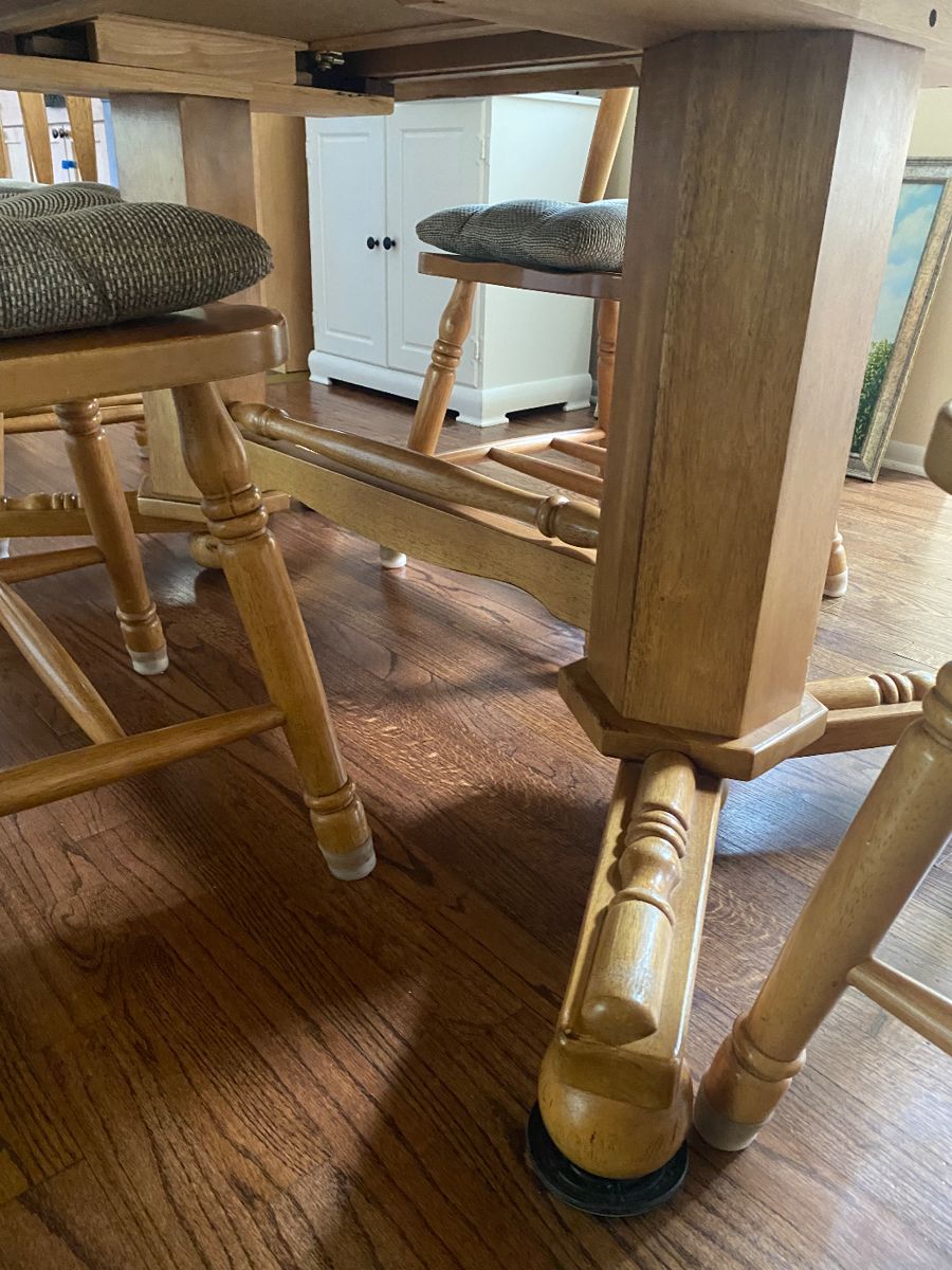 McKenzie Estate Sales (Toms River NJ) starts on 6/7/2024