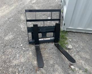 MINI SKID STEER PALLET FORKS