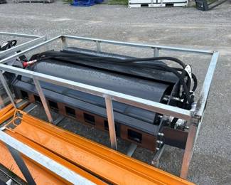 WOLVERINE 60 SKID STEER VIBRATORY ROLLER