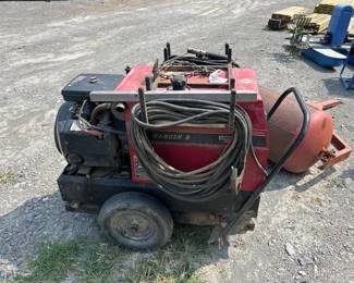 LINCOLN RANGER 8 PORTABLE WELDER GENERATOR
