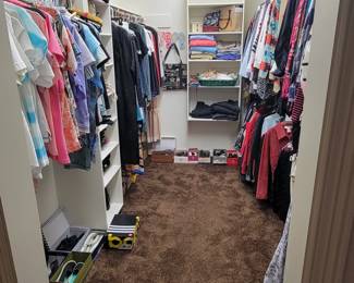 Women's clothing (Small & Medium) and Shoes (6.5 to 8)