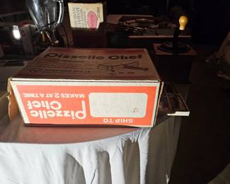 Vintage Pizelle maker