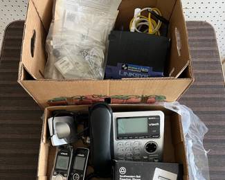 MPS080- Vtech Phone System & Wireless Router
