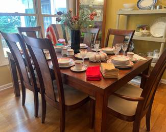 Dining Table with 6 Chairs and 1 Leaf