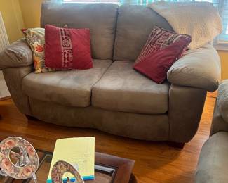 Matching Gray Love Seat