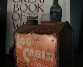 Vintage Towle's Log Cabin Syrup Tin