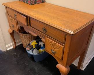 Queen Anne Style Table/Buffet