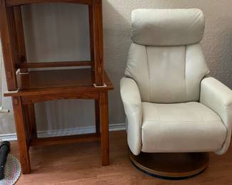 Cream leather recliner