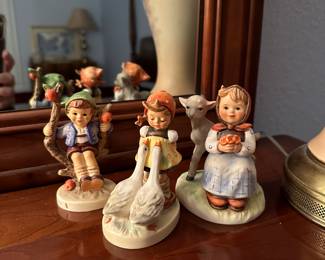 Some of many Hummels.