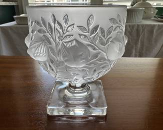 Signed Lalique Elizabeth Crystal Vase.