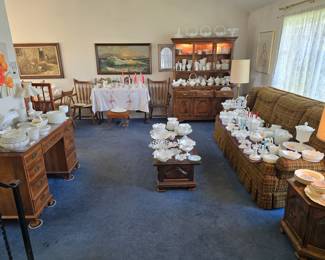Milk Glass for days!! West Moreland, Fenton, kemple, Imperial and more!!