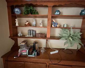 Lots of Knick knacks 