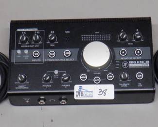 BIG KNOB ULTRA STUDIO EXPRESS IN ORIGINAL BOX