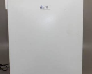 ABSOCOLD MINI FRIDGE