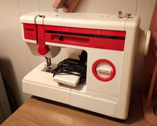 Brother Sewing Machine..Works