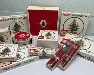 Spode Christmas Tree Serving Pieces 