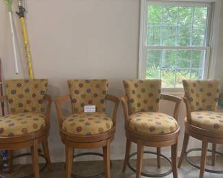 Set of 4 bar stools