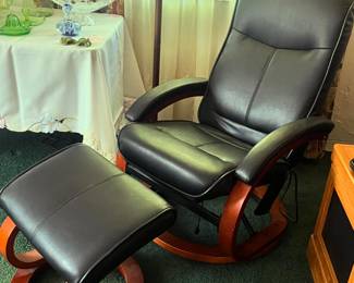 Adjustable Black Faux Leather Electric Remote Massage Recliner Chair and Ottoman!