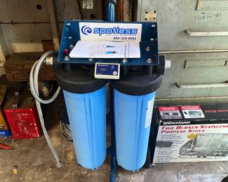 CR Spotless Water Systems - DIC-20 Simplest RV & Car Wash System, Rinse Works for All Vehicles, Motorcycles, Bikes, Boats.  Deionized Towel Drying Eliminated