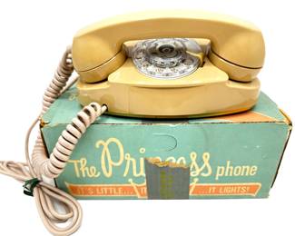 New In Box Vintage Bell System Princess Rotary Phone
Lot #: 14