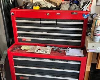 Tool chests