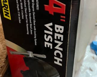 Bench vice (new)