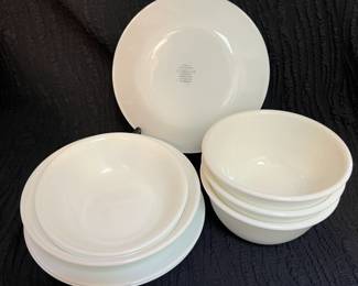 Corelle dishes (6 bowls and 3 plates)