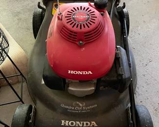 Honda push mower